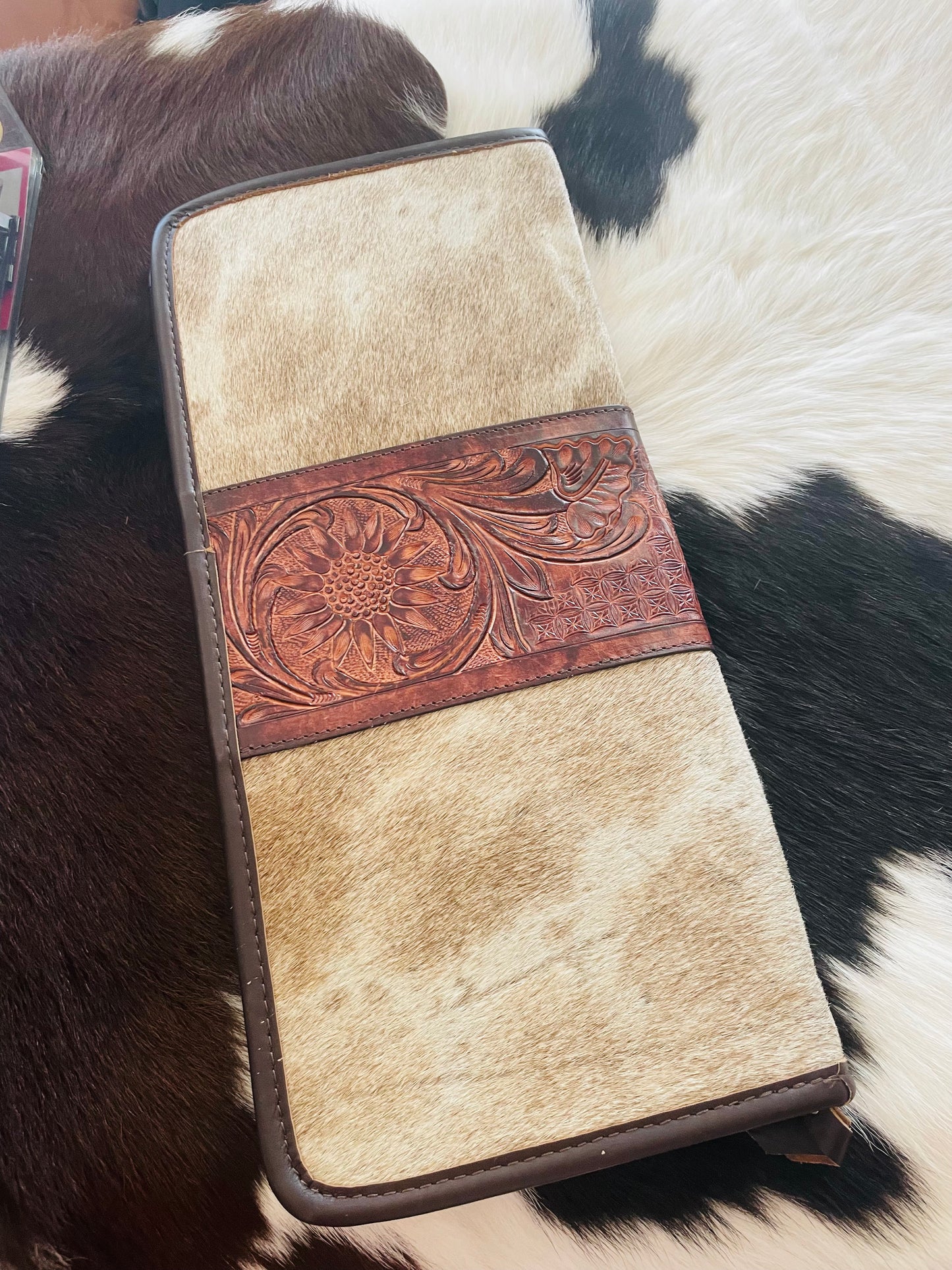 Cowhide Envelope Jewelry Travel Case