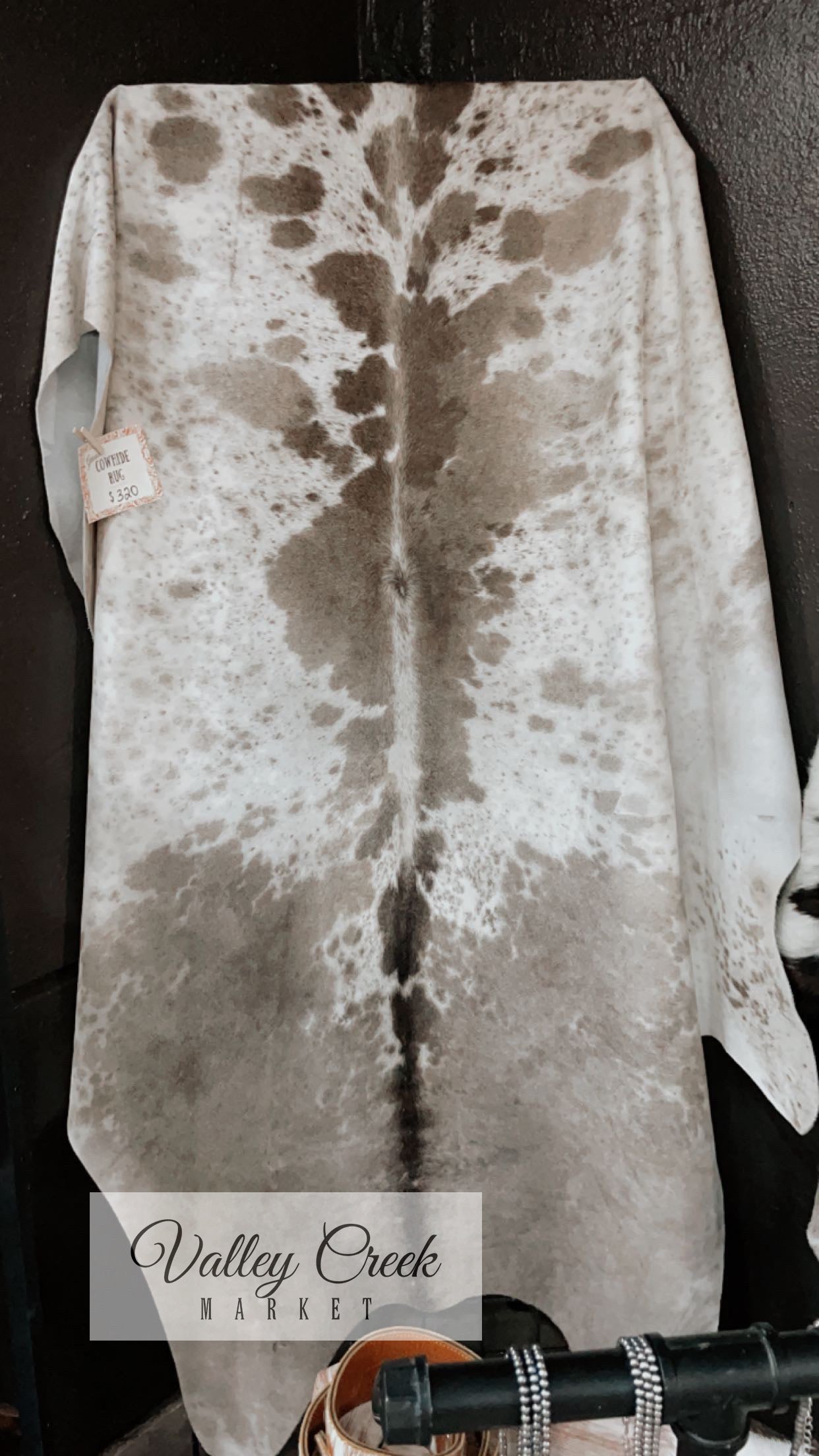 Light Speckled Cowhide Rug